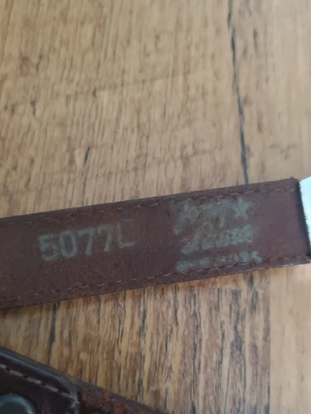 Tony Lama Vintage Heavyweight Silver Concho Brown Leather Belt - Women Size 30